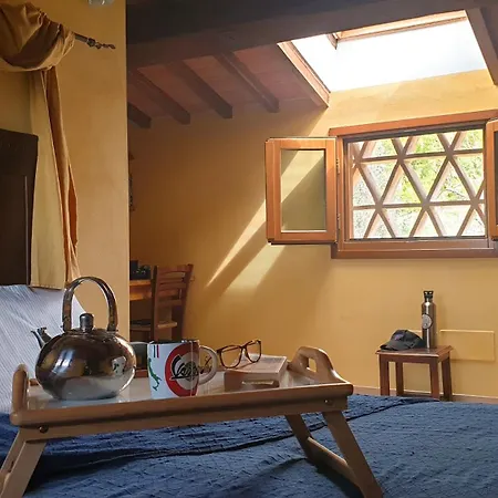 Agriturismo Podere Le Tombe * Palaia