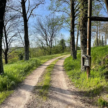 Agriturismo Podere Le Tombe