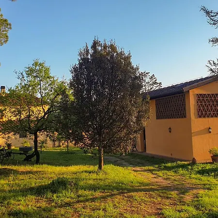Country house Agriturismo Podere Le Tombe