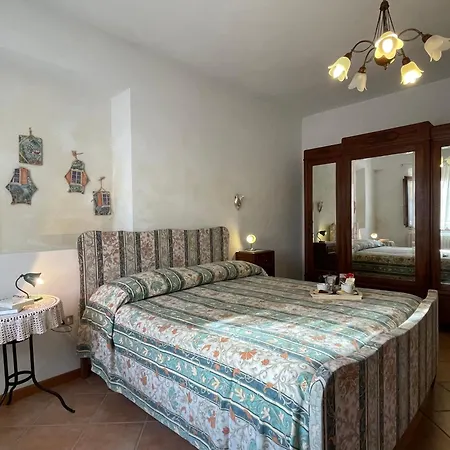 Agriturismo Podere Le Tombe Palaia