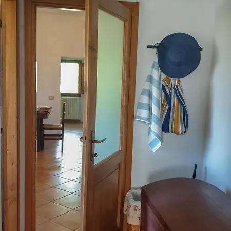 Agriturismo Podere Le Tombe Country house *