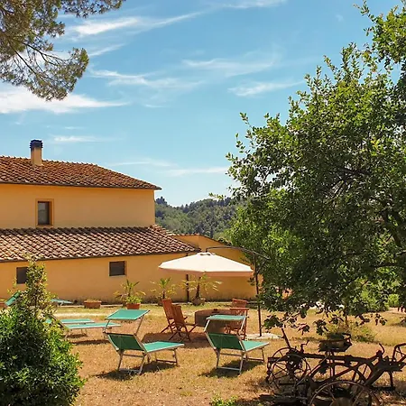 Country house Agriturismo Podere Le Tombe